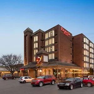 Hotel Ramada Plaza By Wyndham Niagara Falls