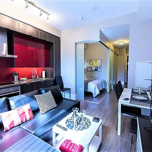 Apartment Upscale At Cn Tower, Metro Convention & Rogers Centre Toronto