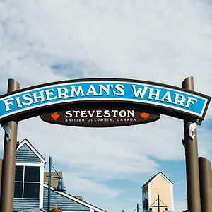 Homestay Steveston Village Richmond